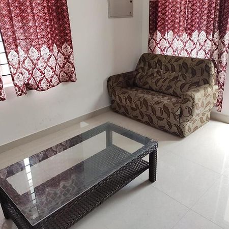 Fully Furnished 3Bhk 2 Floor Villa อันกามาลี ภายนอก รูปภาพ